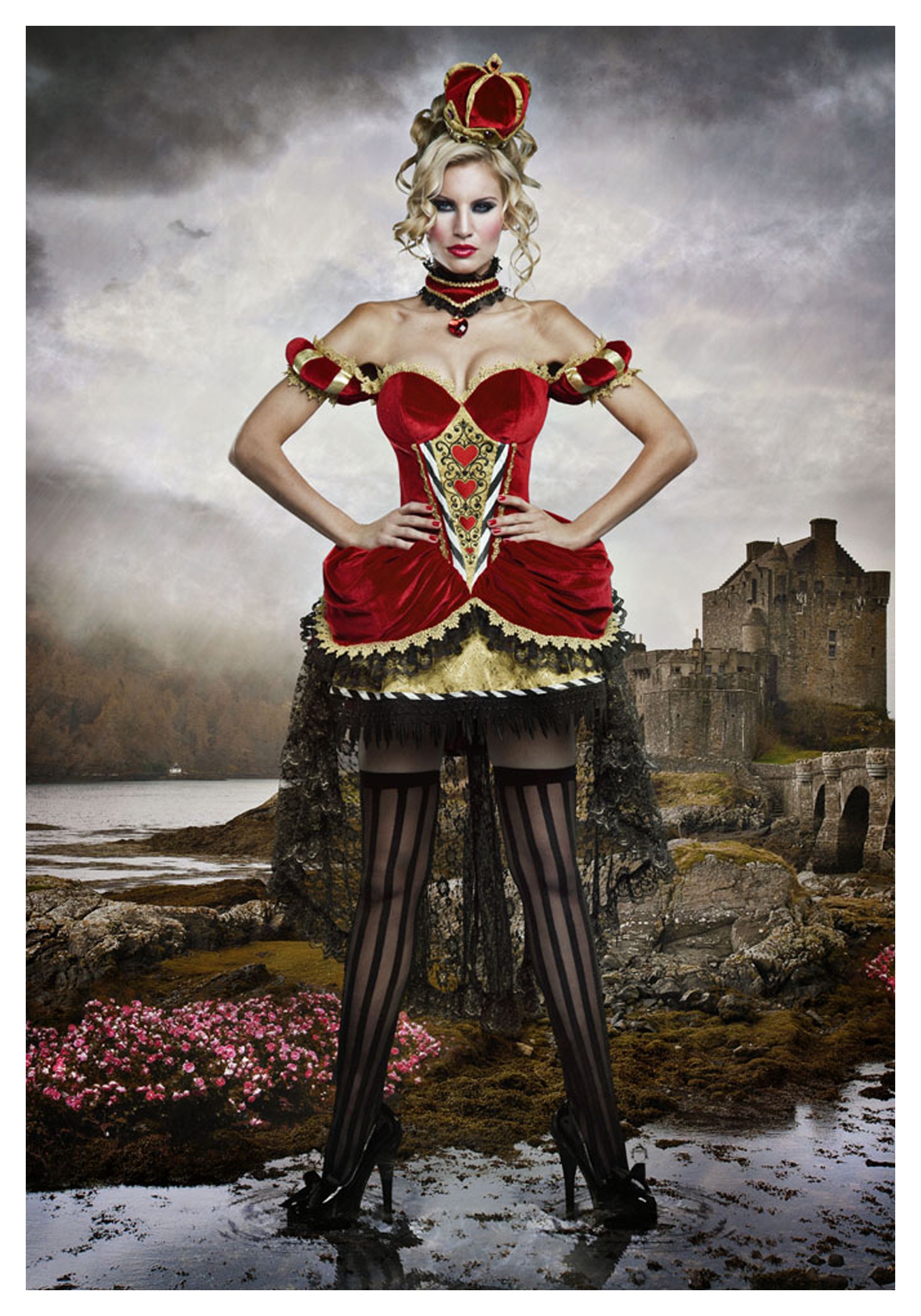Deluxe Queen of Hearts Costume For Women