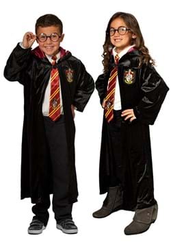 Harry Potter Child Deluxe Robe & Accessory Set