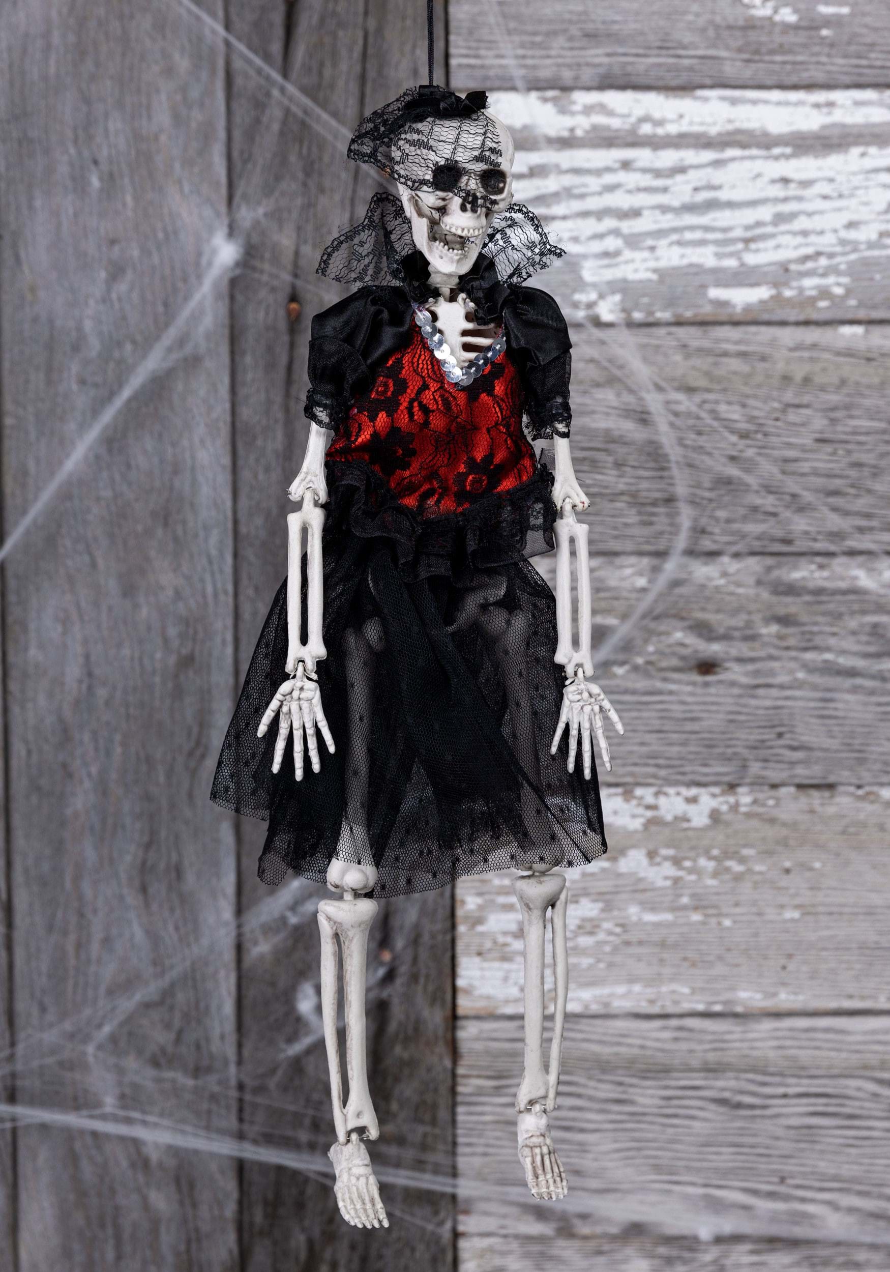 Hanging 16 Gothic Dress Skeleton Lady Halloween Decoration
