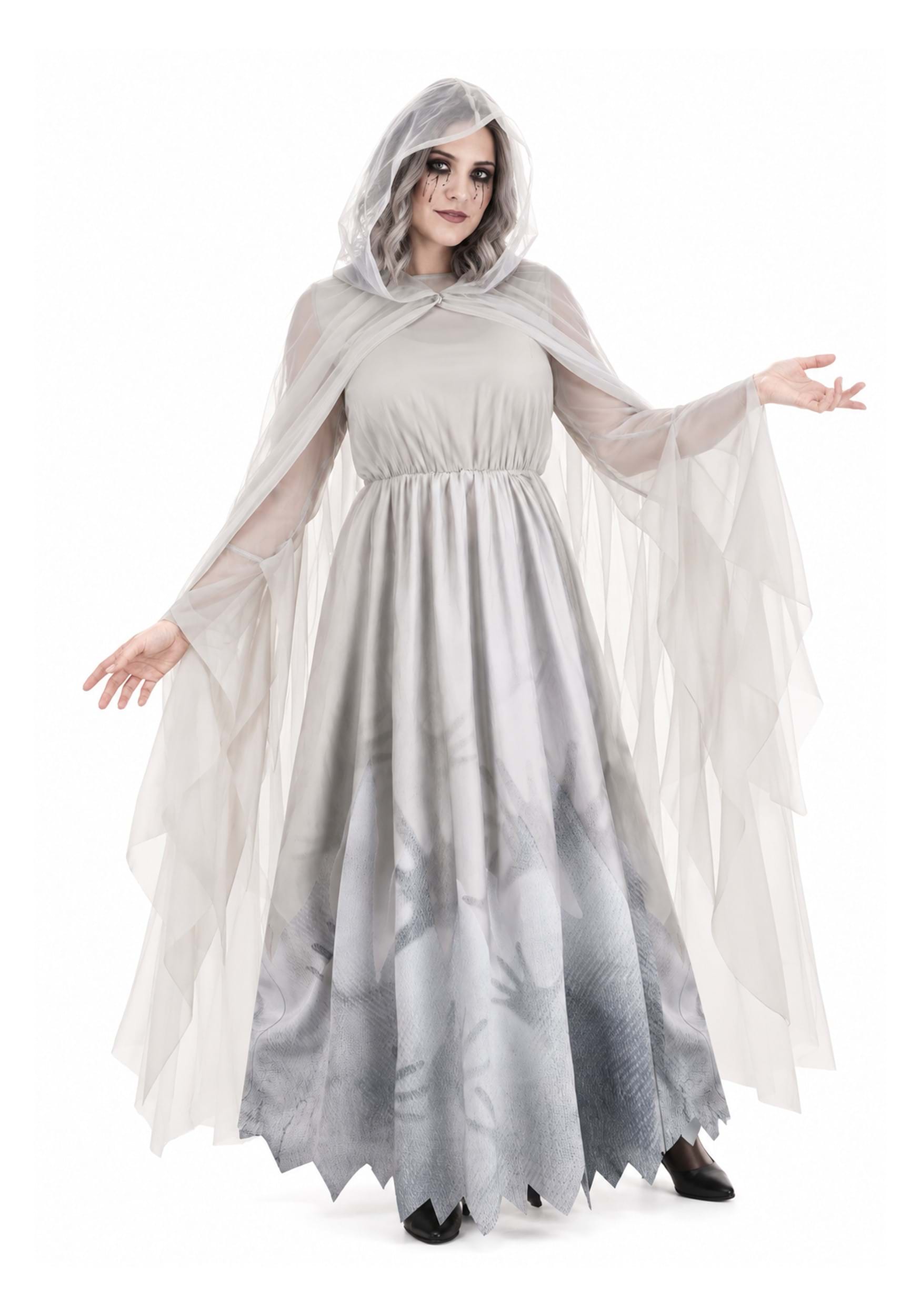 Adult Lady in White Ghost Costume