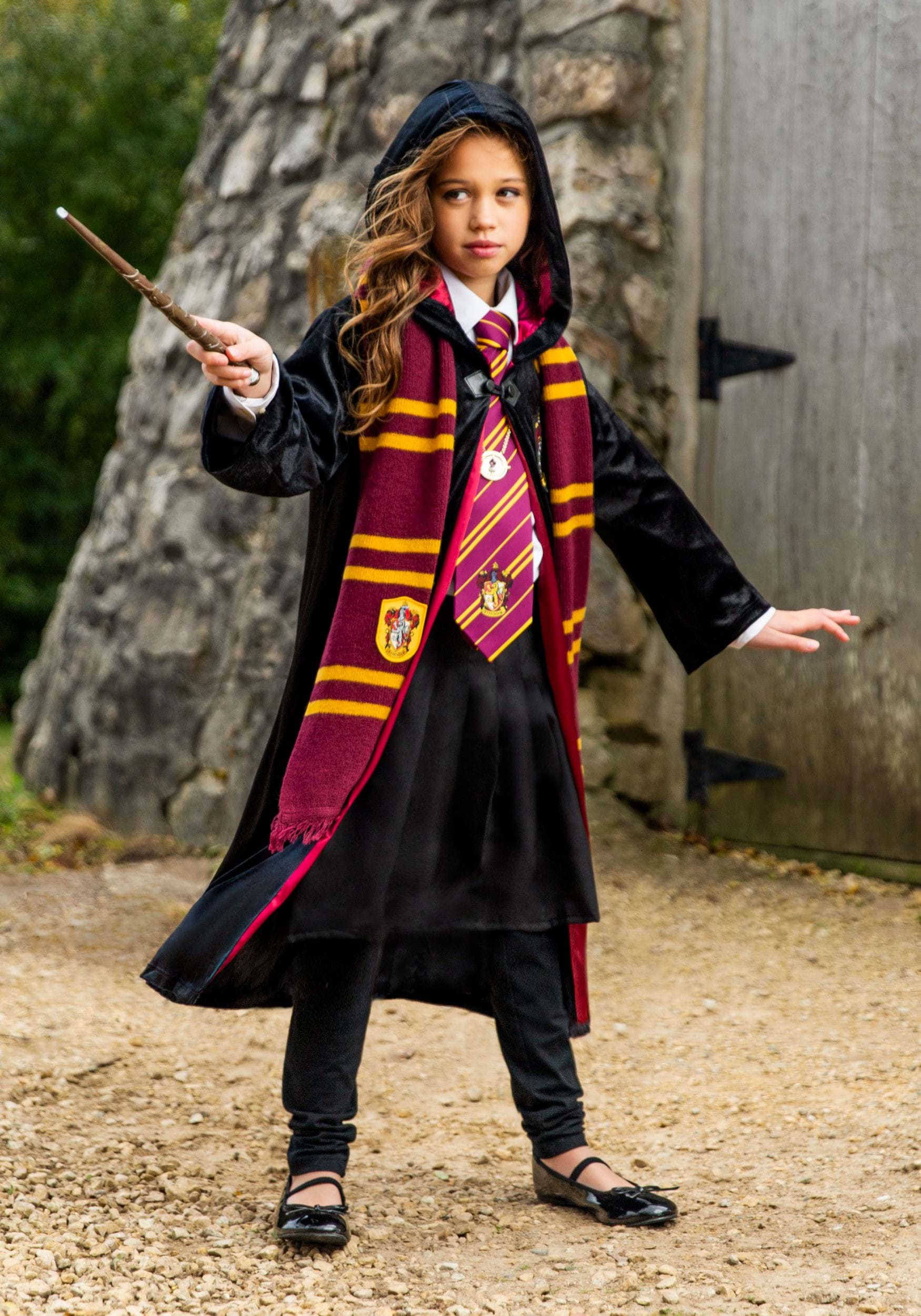 Girl's Harry Potter Deluxe Hermione Gryffindor Robe