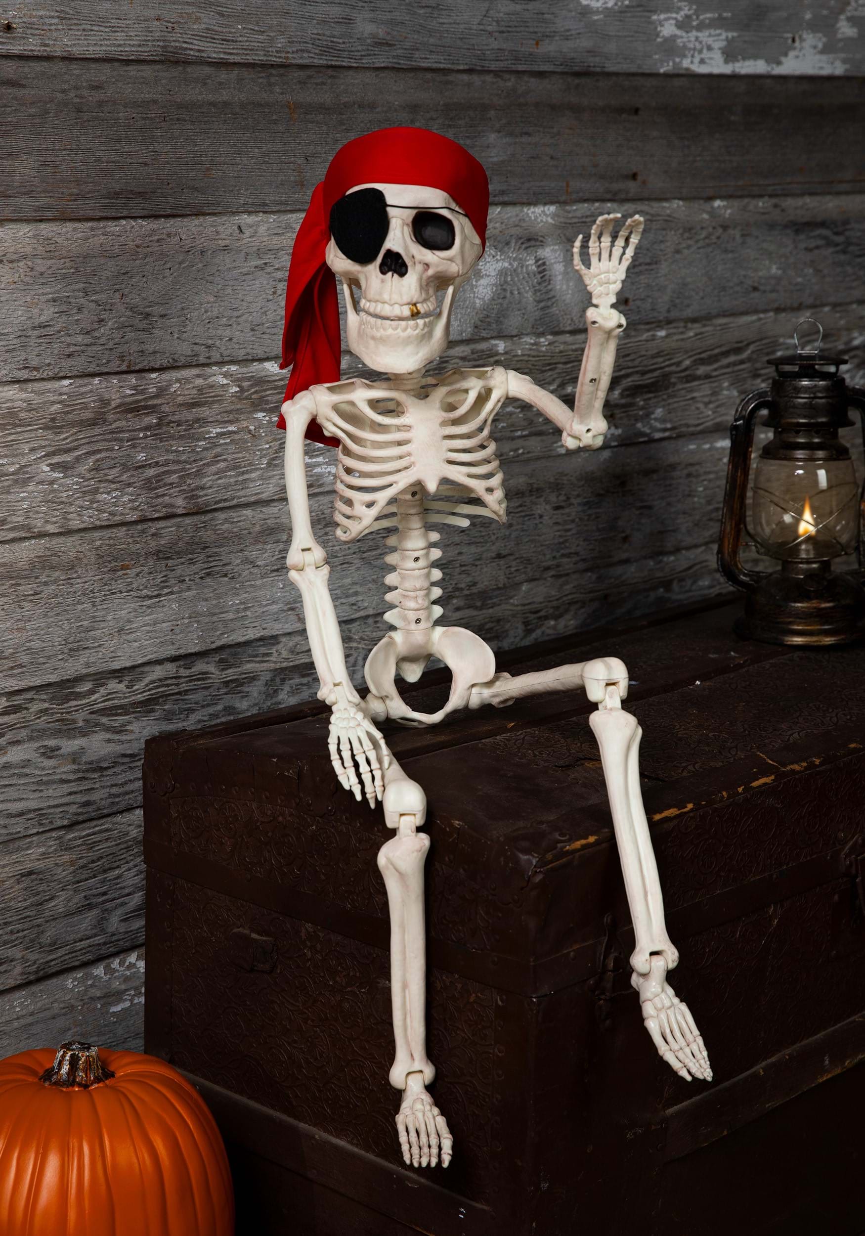 39 Pirate Skeleton Jr. Halloween Decoration